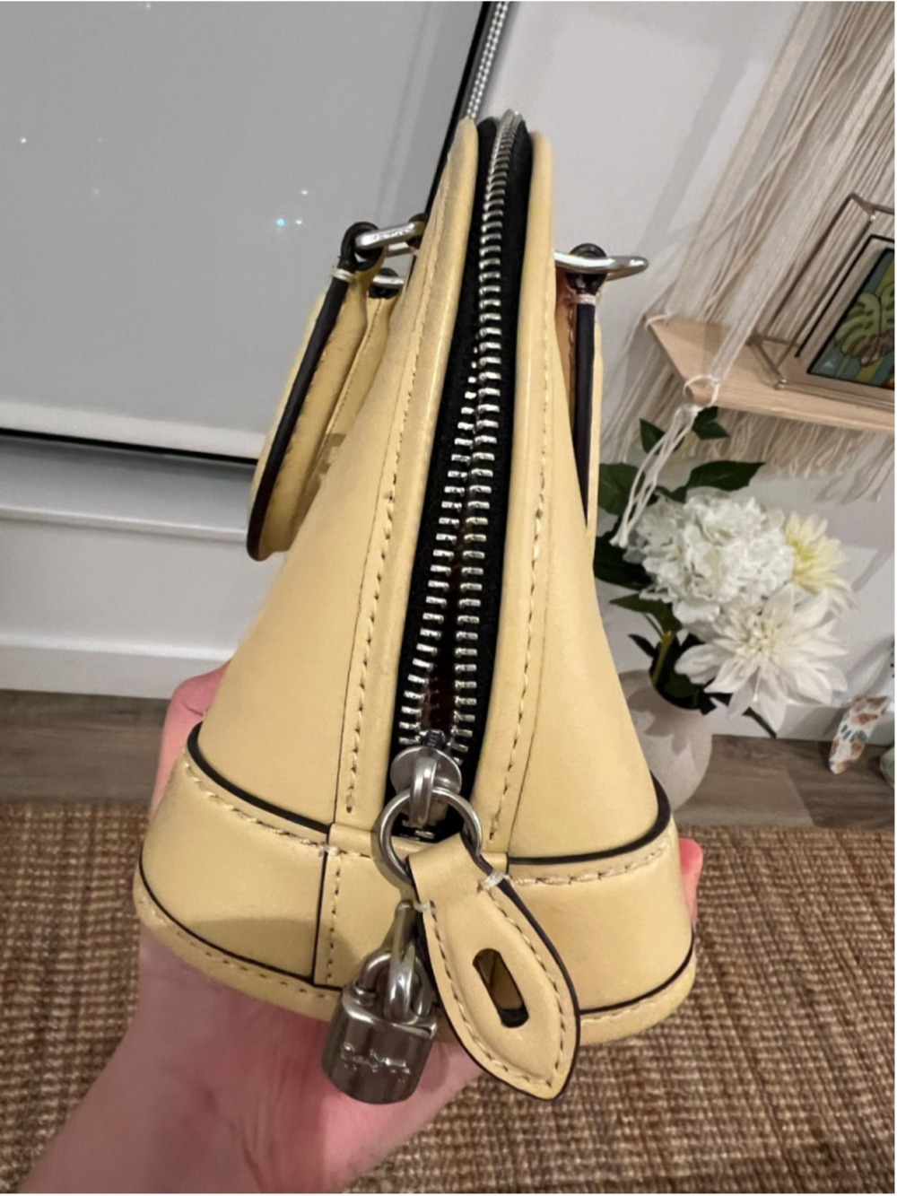 RARE Coach x White Rabbit Candy Revel Bag Yellow Asia Exclusive RARE LNY Bunny - Picture 8 of 16